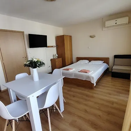 ваканционно студио аквария Apartamento