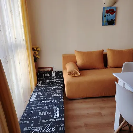 ваканционно студио аквария * 阳光海滩